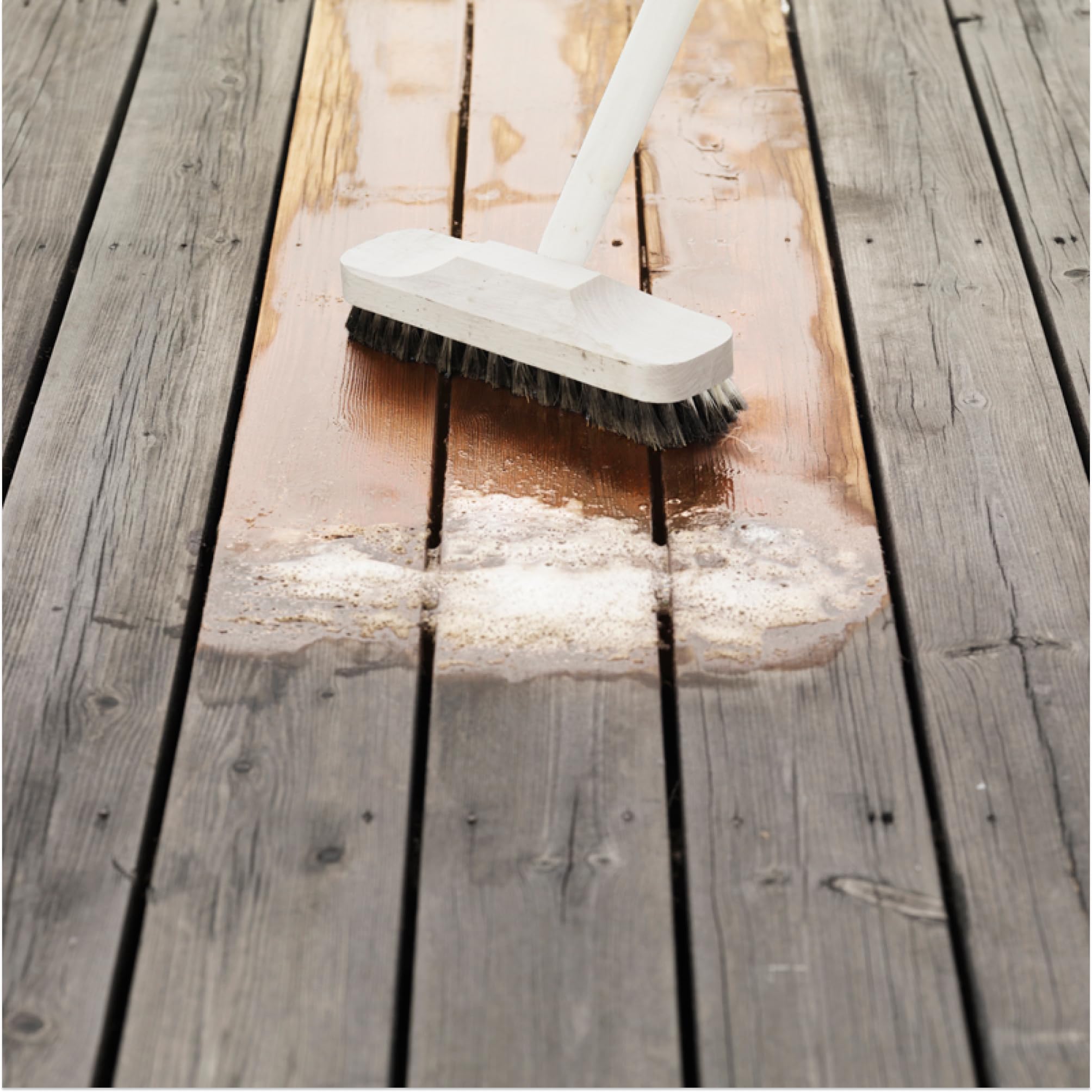 bona-raviveur-de-terrasses-4-l-nettoyant-intensif-bois-pour-terrasses-anti-mouss image 2